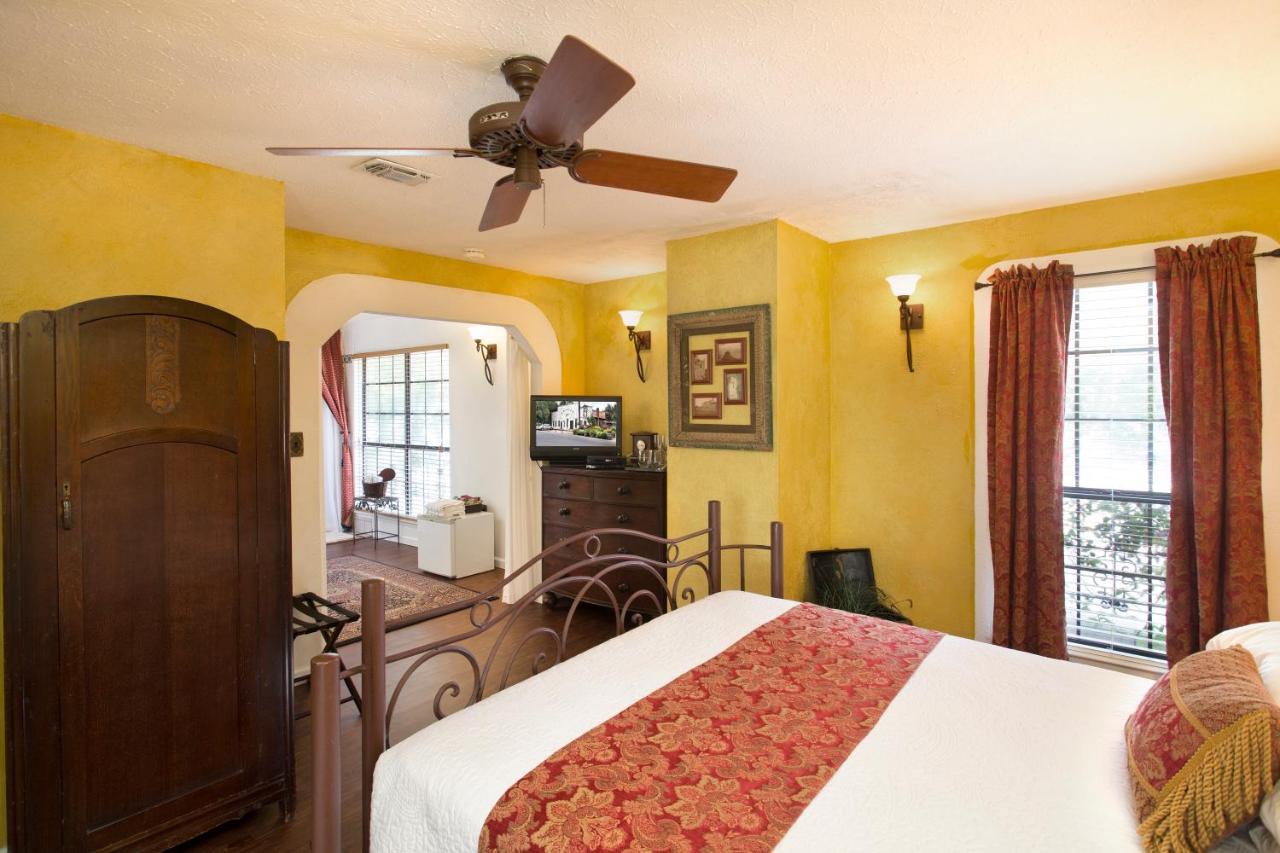 Lakehouse Bed And Breakfast 峡谷湖 外观 照片