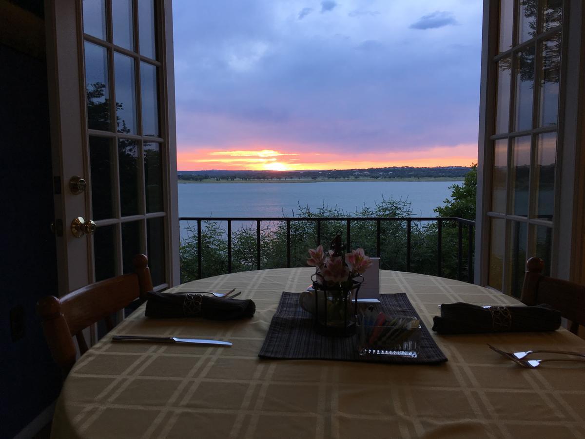 Lakehouse Bed And Breakfast 峡谷湖 外观 照片