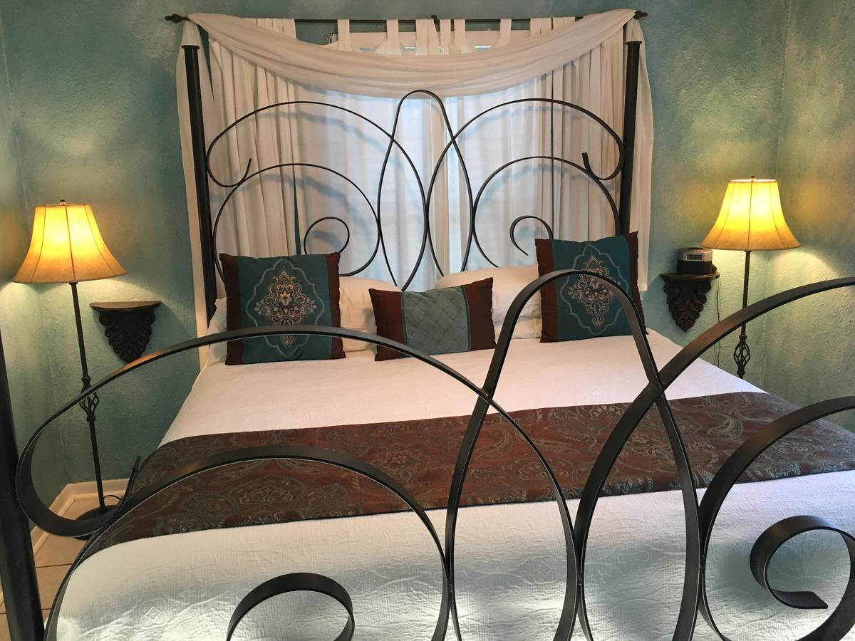 Lakehouse Bed And Breakfast 峡谷湖 外观 照片
