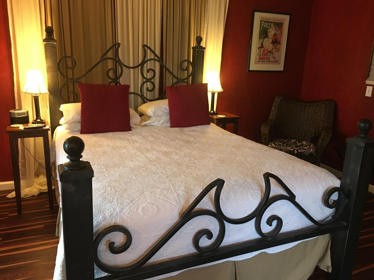 Lakehouse Bed And Breakfast 峡谷湖 外观 照片
